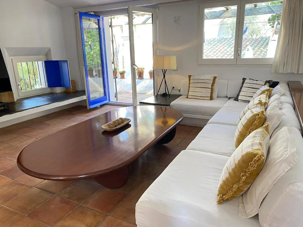 Casa Dali-Gala Cadaques Port Lligat Villa Holiday home