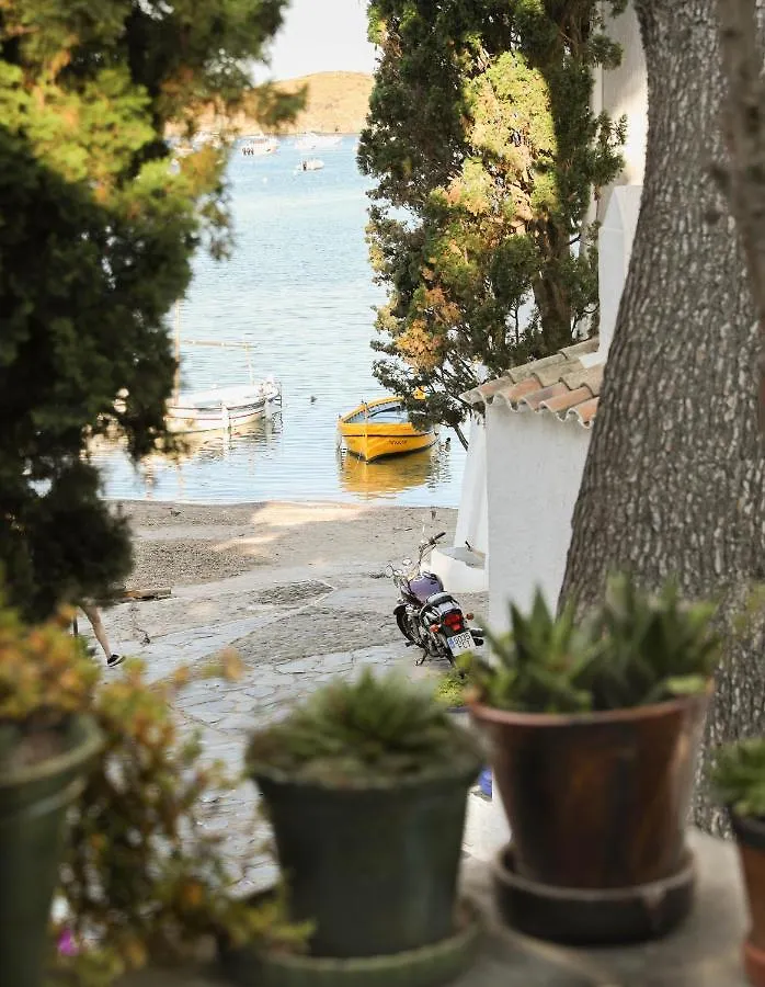 Casa Dali-Gala Cadaques Port Lligat Villa Holiday home